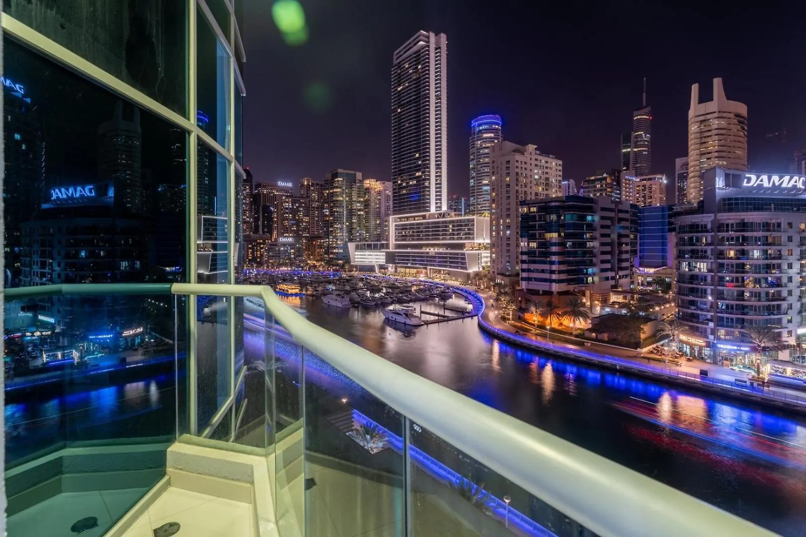 Lejlighed Guestready - Fabulous Home With Marina Canal Views Dubai