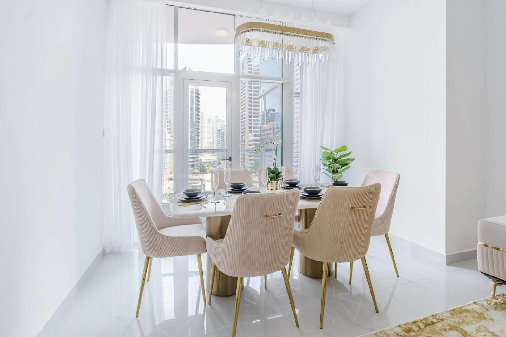 Guestready - Fabulous Home With Marina Canal Views Dubai Apartment